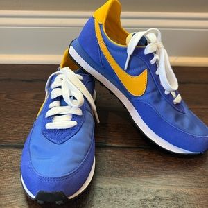 NIKE WAFFLE TRAINER - NEW, NEVER WORN